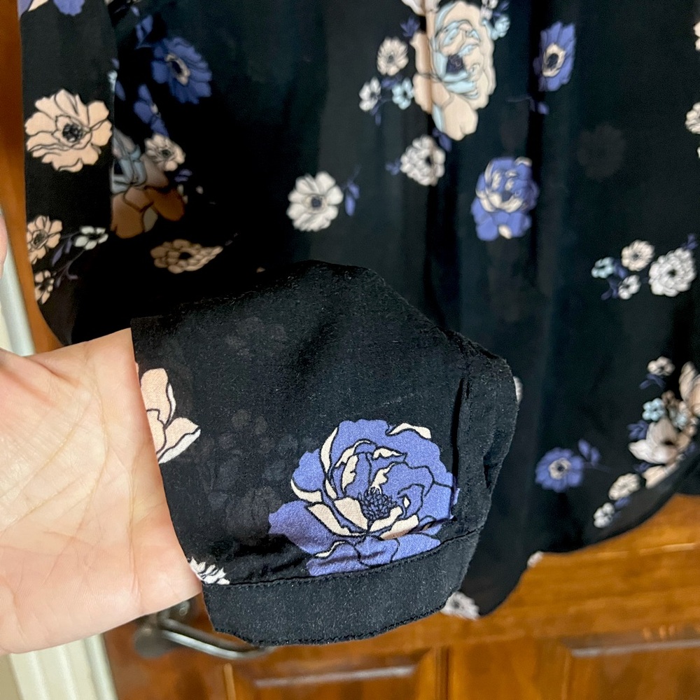 Anthropologie Black and Purple Floral Button Down Shirt - Picture 7 of 8